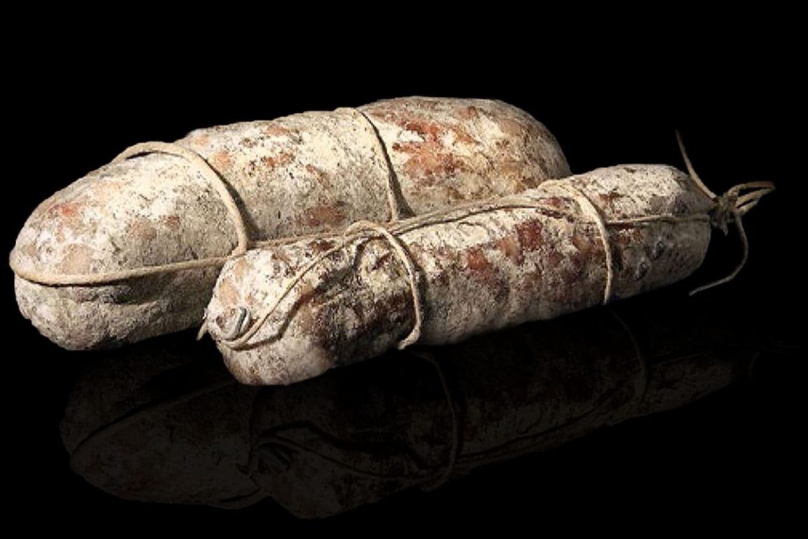 Home 2 salame nostrale home